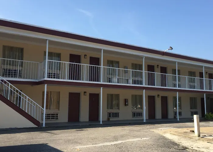 Fort Eustis Inn